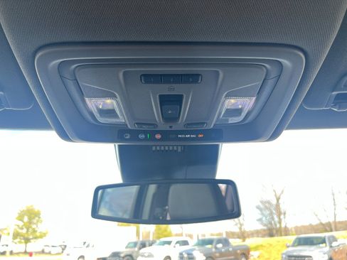 Used 2024 Chevrolet Silverado 1500 LTZ image 30