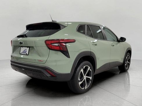 Certified 2024 Chevrolet Trax RS w/ Driver Confidence Package image 19