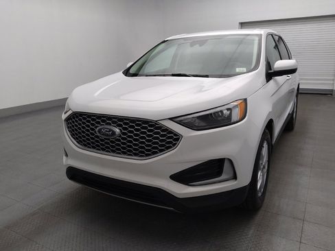 Used 2024 Ford Edge SEL image 15