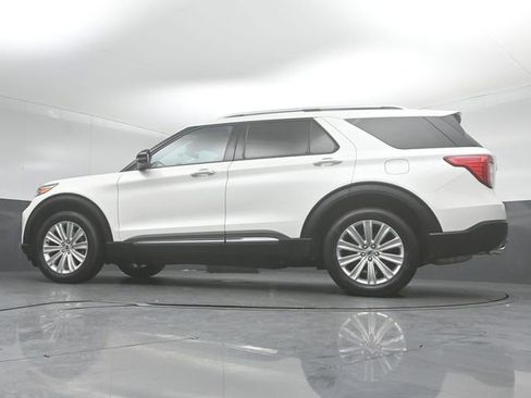 Certified 2023 Ford Explorer Limited w/ Equipment Group 301A image 42