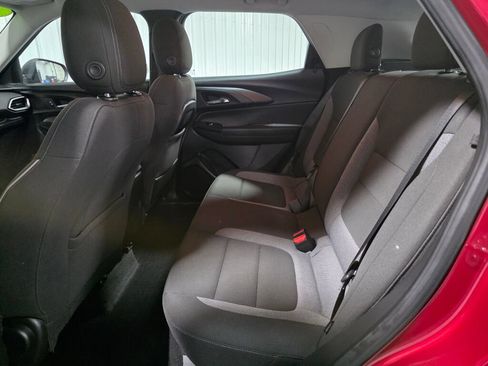 Used 2021 Chevrolet TrailBlazer LS FWD image 10