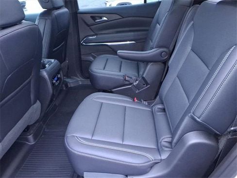 New 2026 Chevrolet Traverse LT w/ Midnight/Sport Edition image 5