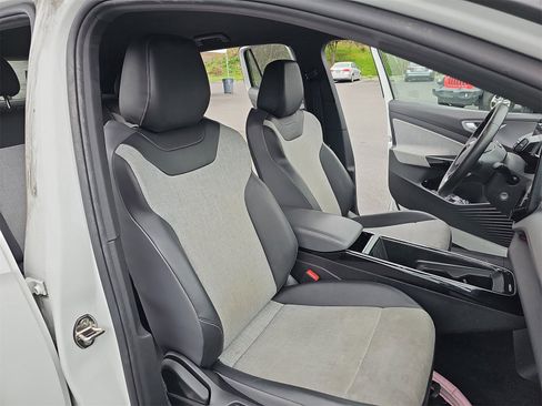 Used 2023 Volkswagen ID.4 2WD image 10