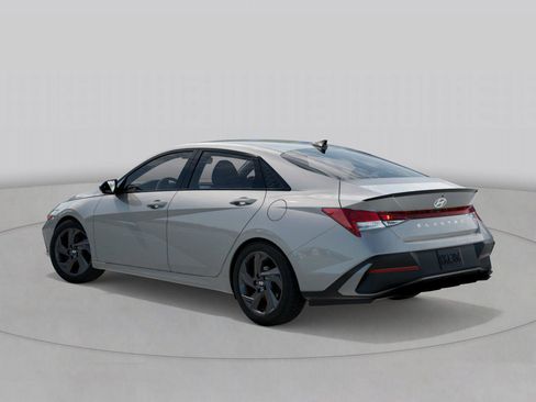 New 2026 Hyundai Elantra Sport image 5