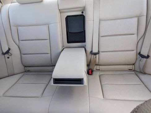 Used 2015 Mercedes-Benz E 350 4MATIC Sedan w/ Premium 1 Package image 5