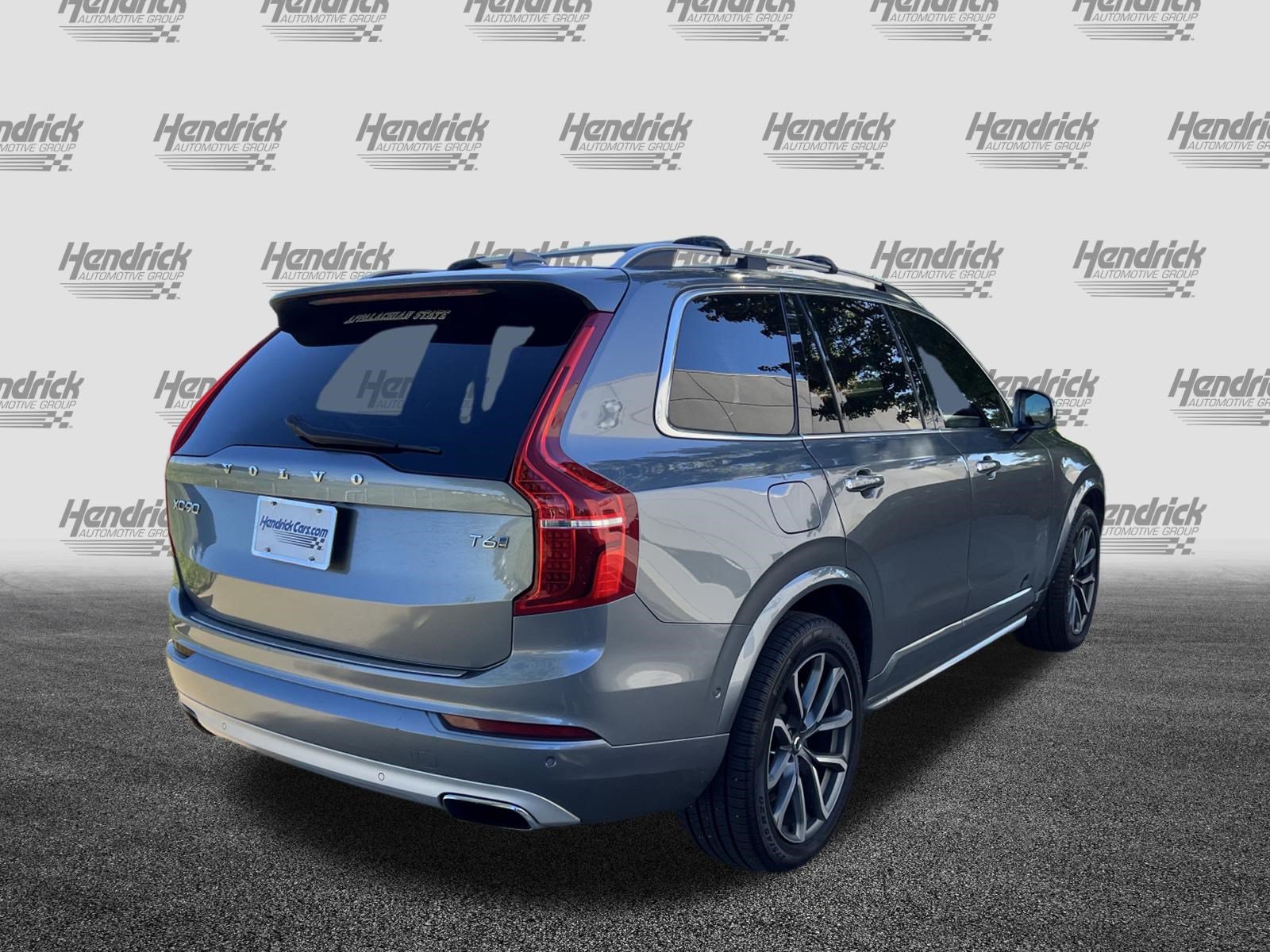 Used 2016 Volvo XC90 T6 Momentum w/ Momentum Plus Package AWD/4WD image 10