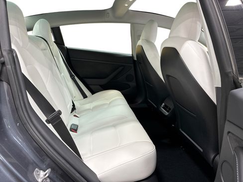 Certified 2023 Tesla Model 3 Standard Range RWD image 11