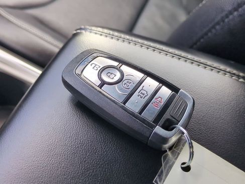 Used 2020 Ford Explorer ST w/ ST Street Pack image 38