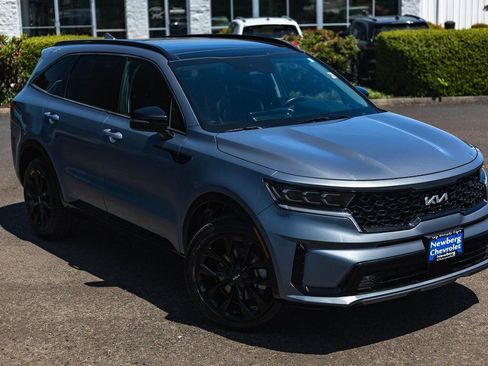 Used 2023 Kia Sorento SX image 5