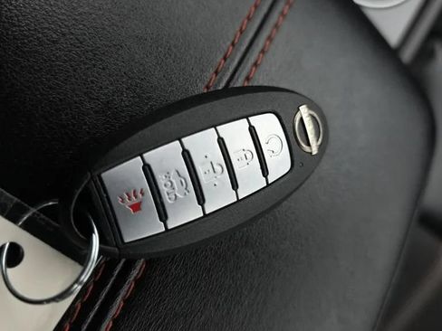 Used 2024 Nissan Altima 2.5 SR FWD image 27