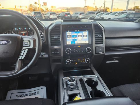Used 2019 Ford Expedition Max XLT image 25