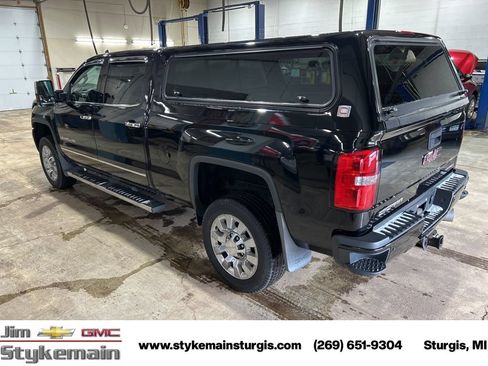 Used 2017 GMC Sierra 2500 Denali AWD/4WD image 8
