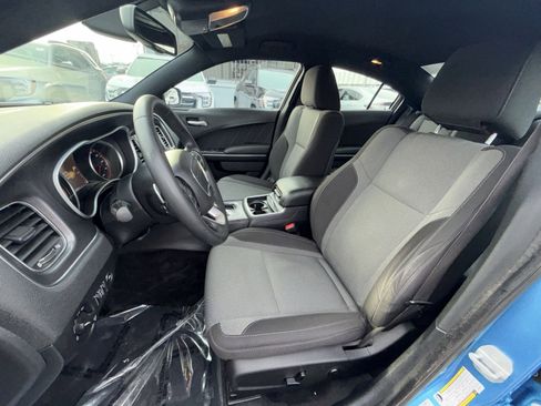 Used 2015 Dodge Charger SXT image 13