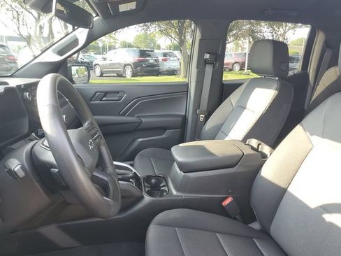 Certified 2023 Chevrolet Colorado Trail Boss w/ Advanced Trailering Package AWD/4WD image 15