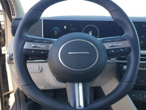 Used 2025 Hyundai Tucson SEL image 17