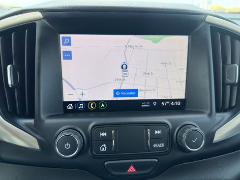 Used 2020 GMC Terrain Denali w/ GMC Pro Grade Package AWD/4WD image 12