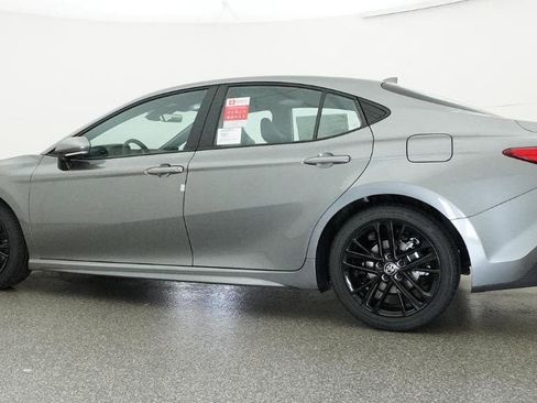 New 2026 Toyota Camry SE FWD image 20