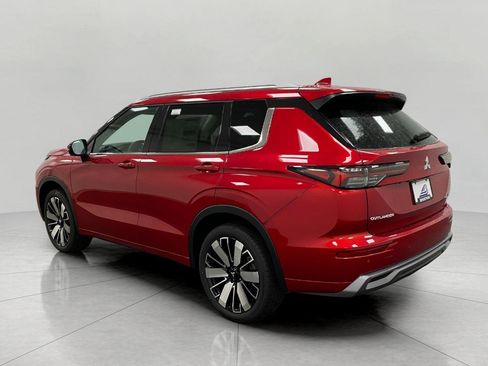 New 2025 Mitsubishi Outlander SEL image 7