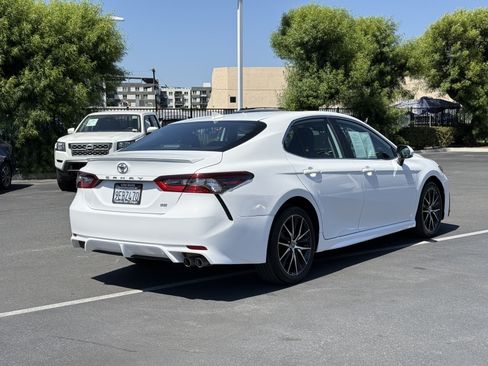 Certified 2023 Toyota Camry SE w/ Protection Package (Q2) (TMS) FWD image 6