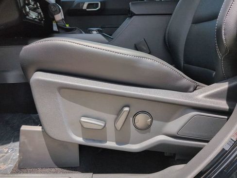 New 2026 Ford Bronco Outer Banks AWD/4WD image 19