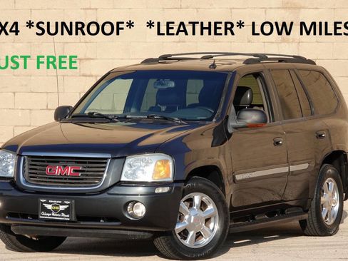 Used 2004 GMC Envoy SLT image 1