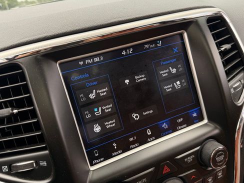Used 2018 Jeep Grand Cherokee SRT w/ Trailer Tow Group IV AWD/4WD image 43