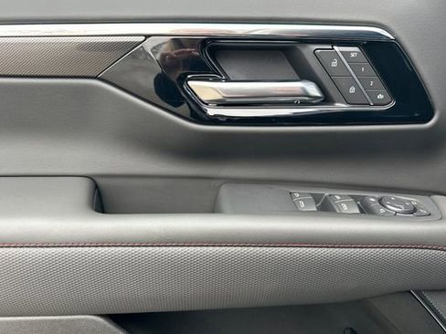 New 2026 Chevrolet Suburban RST w/ RST Capability Package image 14