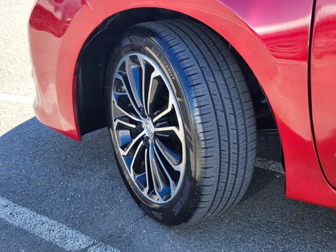 Used 2016 Toyota Corolla S FWD image 32