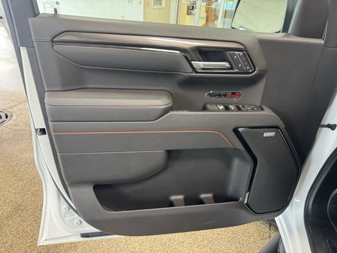 Used 2026 GMC Sierra 1500 AT4 w/ AT4 Premium Package AWD/4WD image 17