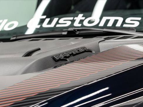 Used 2025 Ford F150 Raptor image 13