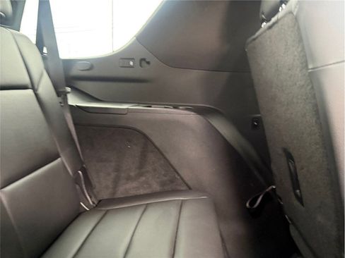Used 2021 Cadillac Escalade Luxury AWD/4WD image 36