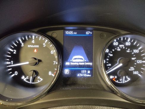 Used 2020 Nissan Rogue SL image 23