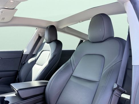 Used 2021 Tesla Model 3 Long Range image 28