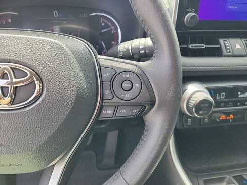 Used 2023 Toyota RAV4 XLE Premium AWD/4WD image 23