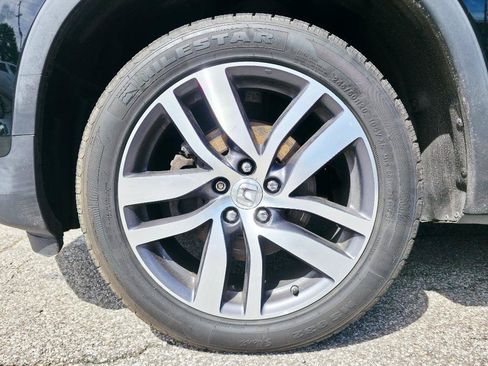 Used 2017 Honda Pilot Elite image 9