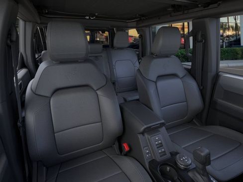 New 2026 Ford Bronco Big Bend w/ Black Diamond Package AWD/4WD image 10
