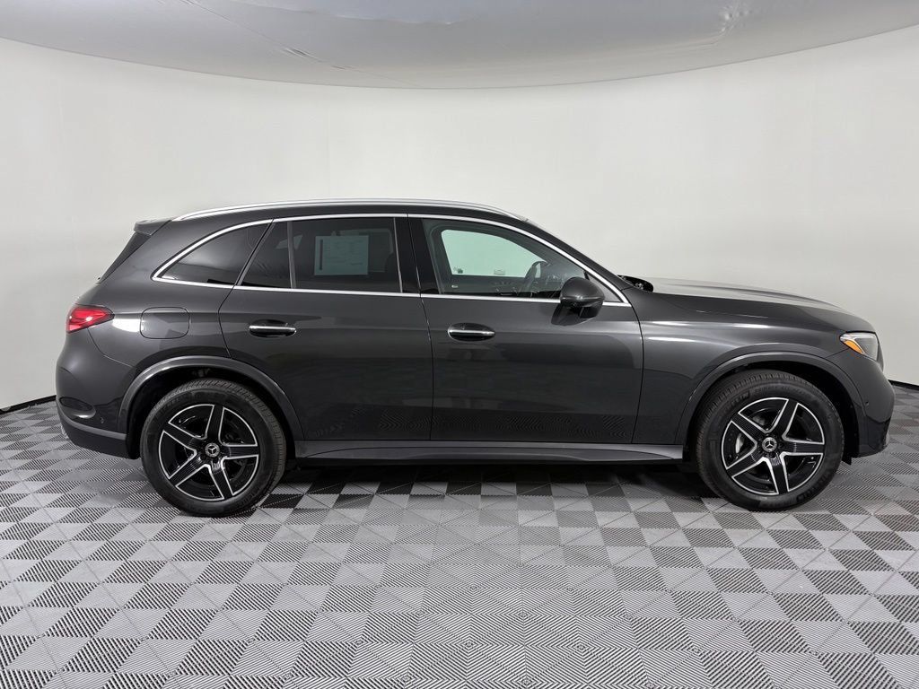 Certified 2026 Mercedes-Benz GLC 300 4MATIC image 8