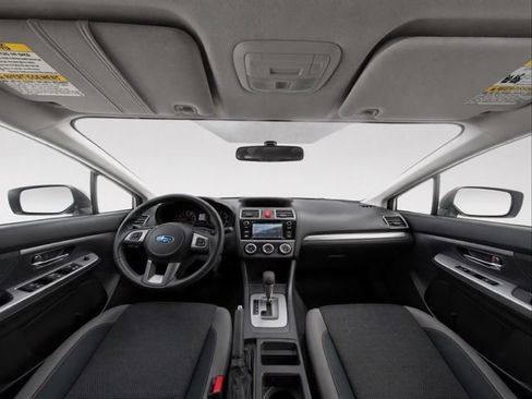Used 2017 Subaru Crosstrek 2.0i Premium AWD/4WD image 11