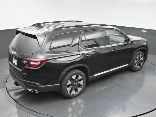 New 2026 Honda Pilot Touring image 32