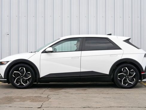 Used 2024 Hyundai Ioniq 5 SEL image 8