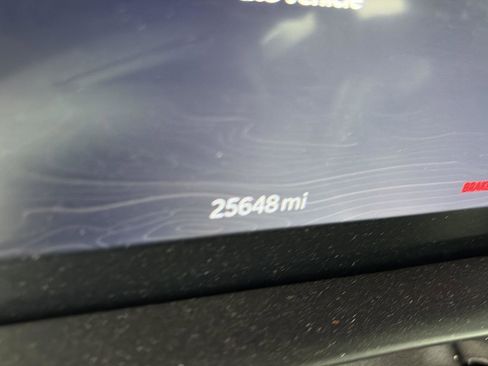 Used 2023 Jeep Grand Cherokee L Laredo image 11