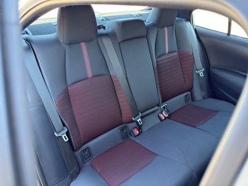 Used 2024 Toyota Corolla SE w/ SE Convenience Package FWD image 34