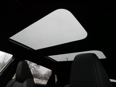 Certified 2023 Toyota bZ4X Limited image 31