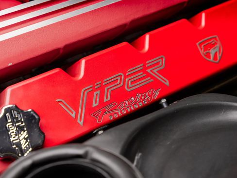 Used 2001 Dodge Viper GTS RWD image 46