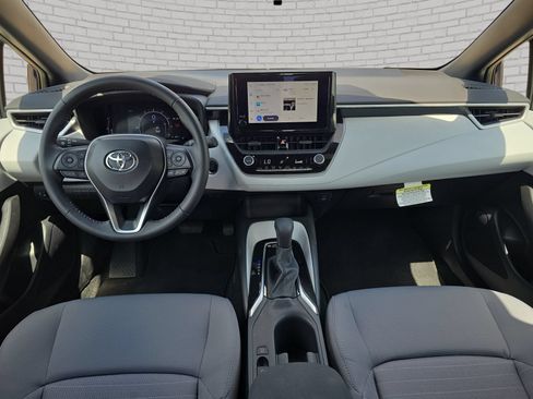 Used 2026 Toyota Corolla SE FWD image 10