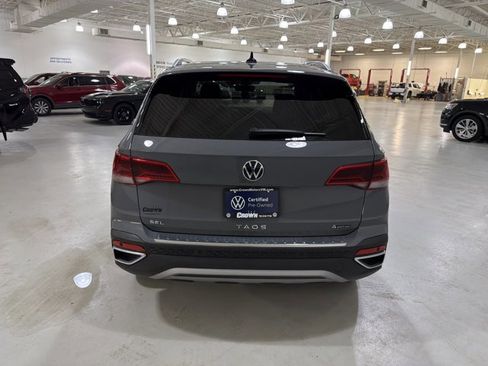 Certified 2024 Volkswagen Taos SEL AWD/4WD image 7