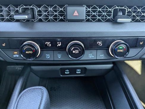 Used 2023 Honda Accord EX image 17