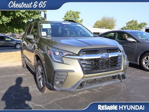 Used 2023 Subaru Ascent Premium w/ Convenience Package AWD/4WD image 3
