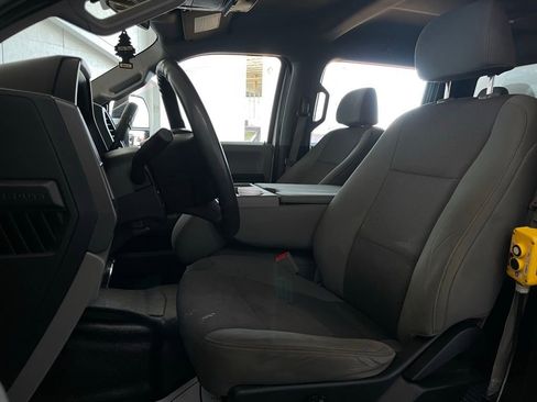 Used 2019 Ford F550 XL image 29