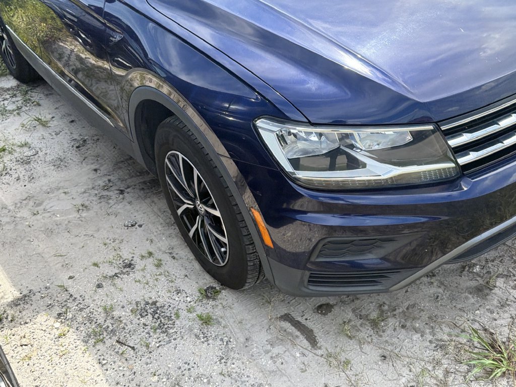 Used 2021 Volkswagen Tiguan SE FWD image 4